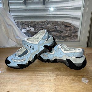 Ecco Xtreme Jane Shoes Womens Hiking Water size 7 (38)